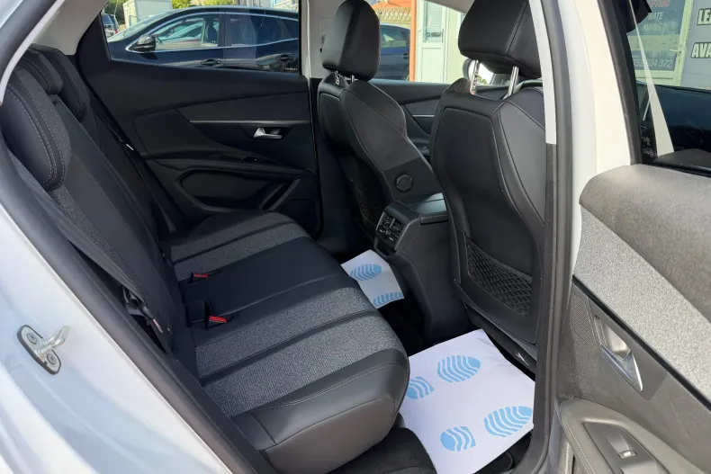 Peugeot 3008 din 2020 cu 99.000 km - oferta PEU145502 - foto 11