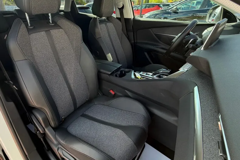 Peugeot 3008 din 2020 cu 99.000 km - oferta PEU145502 - foto 14