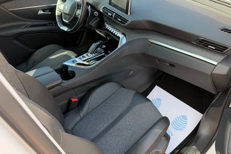 Peugeot 3008 din 2020 cu 99.000 km - oferta PEU145502 - foto 15