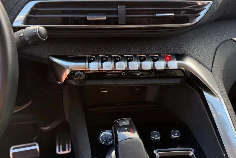 Peugeot 3008 din 2020 cu 99.000 km - oferta PEU145502 - foto 22