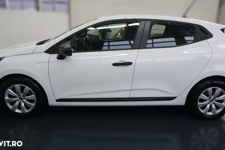 Renault Clio din 2022 cu 3.845 km - oferta REN145512 - foto 3