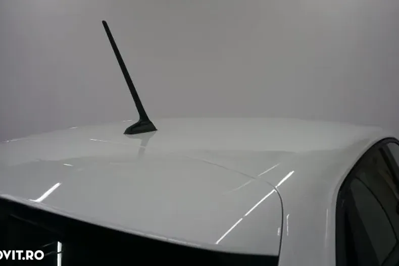 Renault Clio din 2022 cu 3.845 km - oferta REN145512 - foto 19