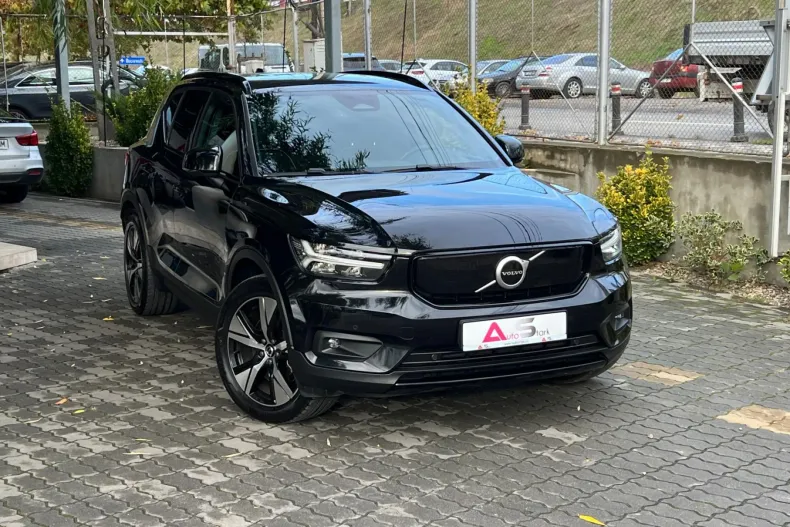 Volvo XC40 din 2021 cu 121.985 km - oferta VOL145514 - foto 3