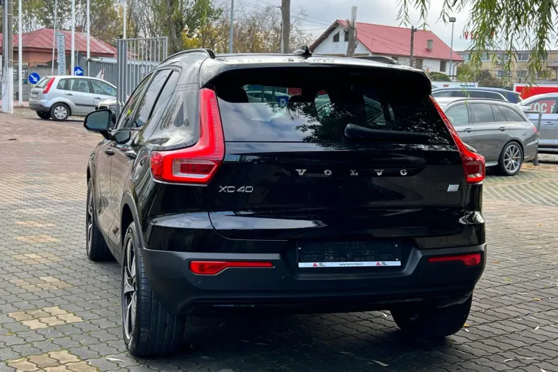 Volvo XC40 din 2021 cu 121.985 km - oferta VOL145514 - foto 5