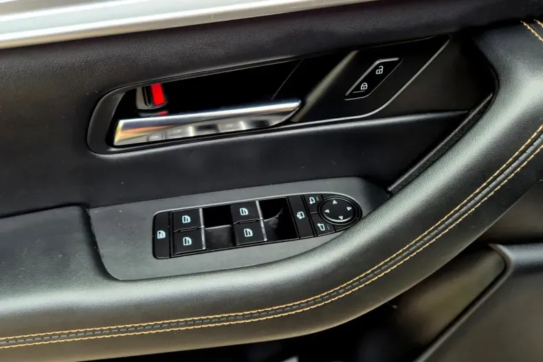 Mazda CX-60 din 2022 cu 176.600 km - oferta MAZ145517 - foto 22