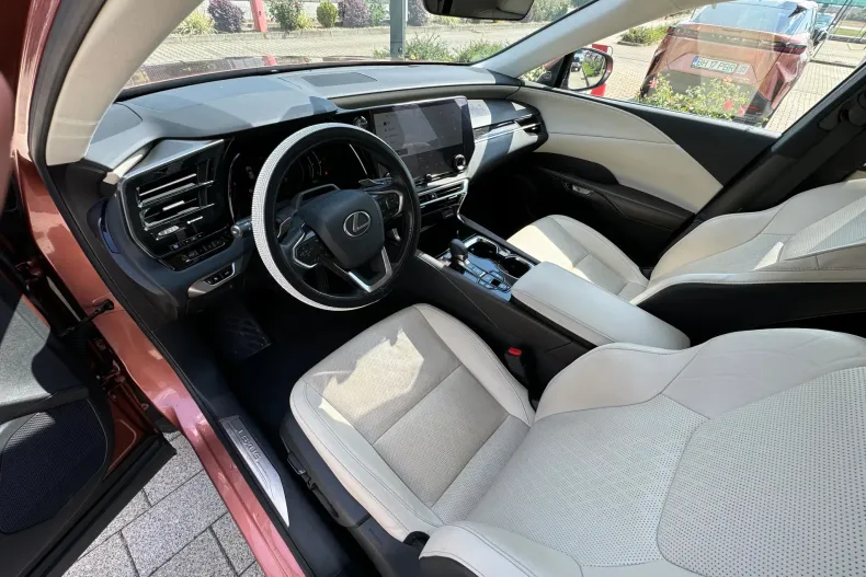 Lexus Seria RX din 2023 cu 45.985 km - oferta LEX145520 - foto 11