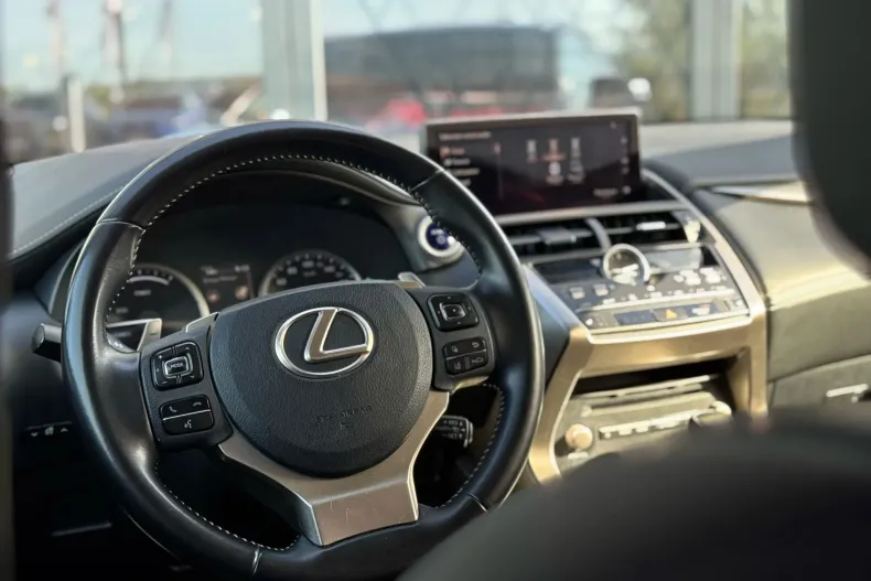 Lexus Seria NX din 2020 cu 107.014 km - oferta LEX145522 - foto 10