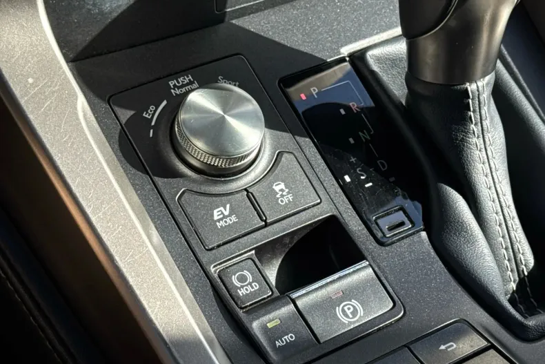 Lexus Seria NX din 2020 cu 107.014 km - oferta LEX145522 - foto 14