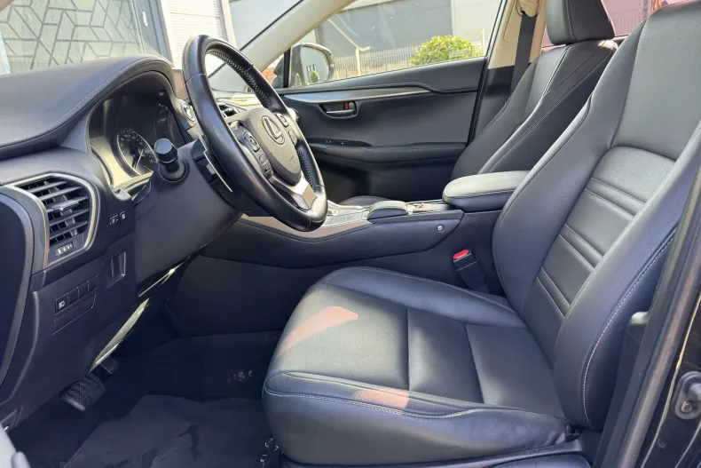 Lexus Seria NX din 2020 cu 107.014 km - oferta LEX145522 - foto 26