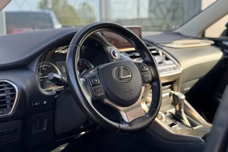 Lexus Seria NX din 2020 cu 107.014 km - oferta LEX145522 - foto 36