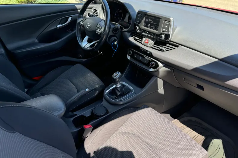 Hyundai i30 din 2019 cu 81.146 km - oferta HYU145523 - foto 16