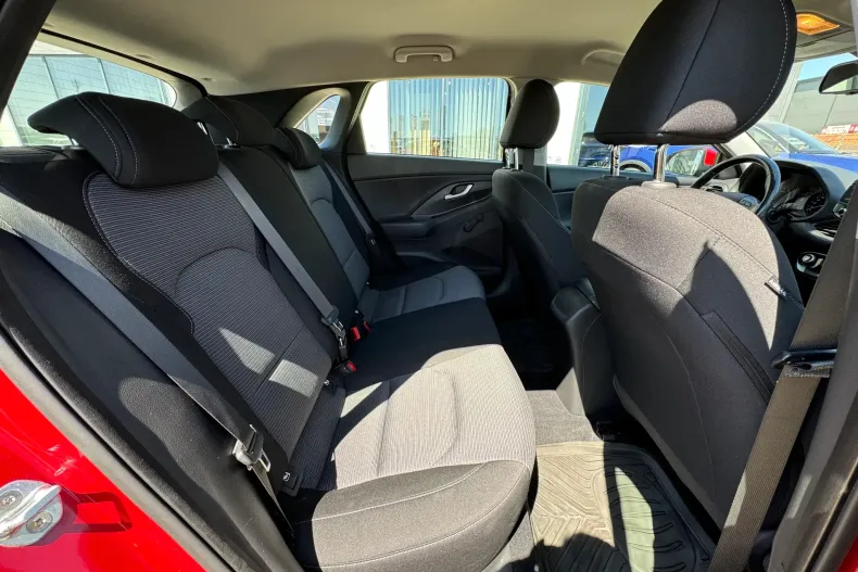 Hyundai i30 din 2019 cu 81.146 km - oferta HYU145523 - foto 24