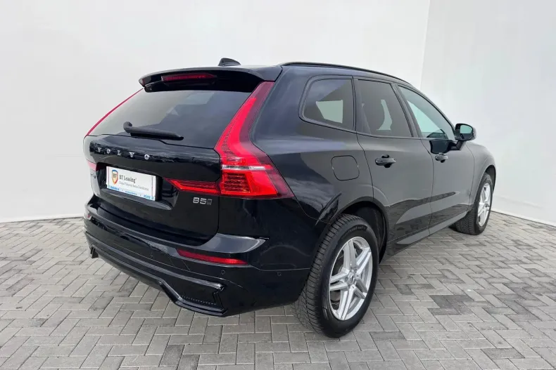 Volvo XC60 din 2023 cu 51.024 km - oferta VOL145543 - foto 3