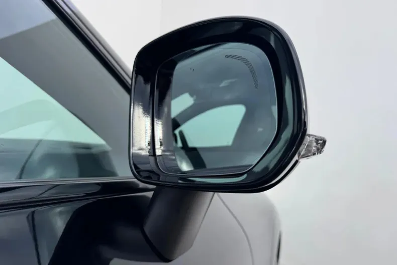 Volvo XC60 din 2023 cu 51.024 km - oferta VOL145543 - foto 8