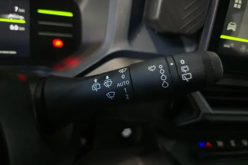 Dacia Duster din 2025 cu 7 km - oferta DAC145547 - foto 18