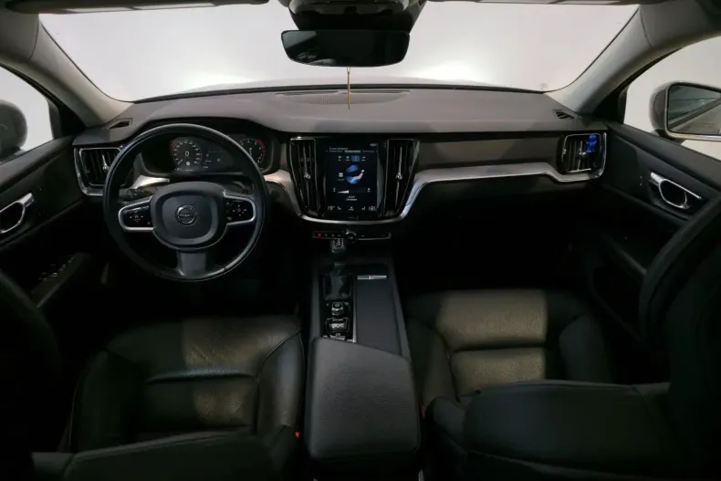 Volvo S60 din 2019 cu 87.506 km - oferta VOL145548 - foto 10