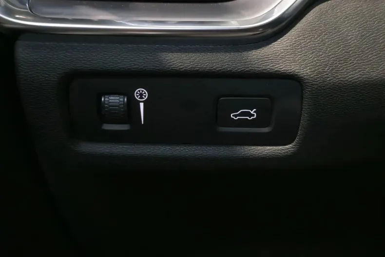 Volvo S60 din 2019 cu 87.506 km - oferta VOL145548 - foto 29