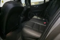 Volvo S60 din 2019 cu 87.506 km - oferta VOL145548 - foto 33