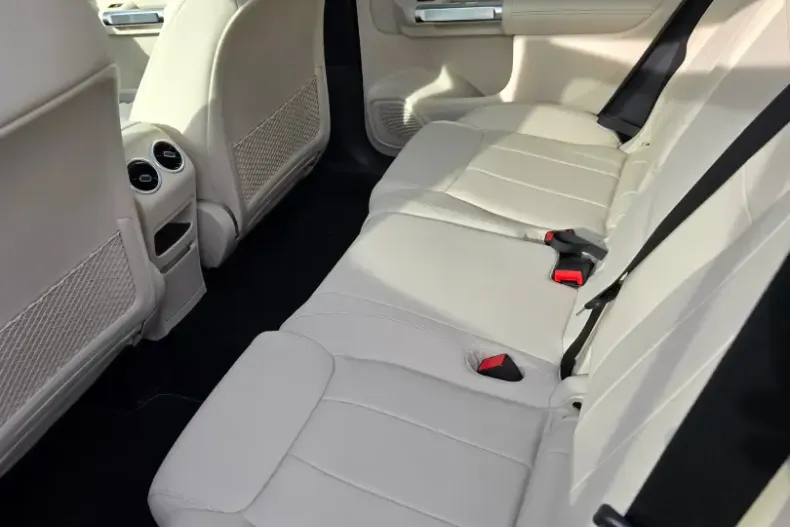 Mercedes-Benz GLB 200 din 2024 cu 21.000 km - oferta MER145551 - foto 16