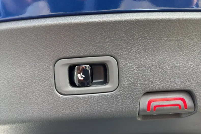 Mercedes-Benz GLC 400 din 2024 cu 13.347 km - oferta MER145553 - foto 17