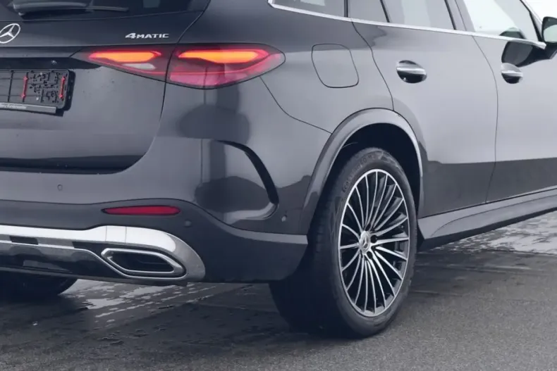 Mercedes-Benz GLC 300 din 2024 cu 41.500 km - oferta MER145557 - foto 4