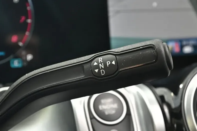 Mercedes-Benz GLB 220 din 2024 cu 37.200 km - oferta MER145566 - foto 20