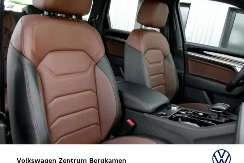 Volkswagen Touareg din 2024 cu 3.743 km - oferta VOL145570 - foto 6