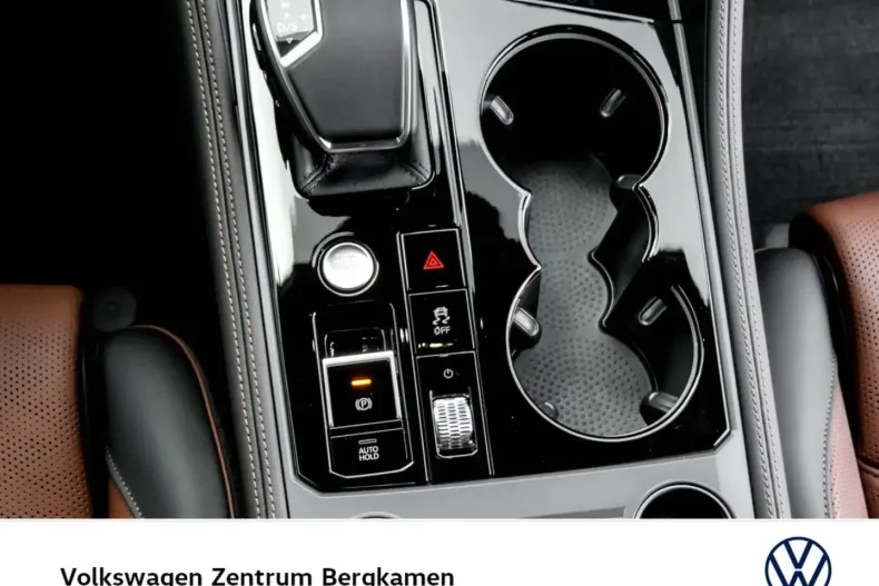 Volkswagen Touareg din 2024 cu 3.743 km - oferta VOL145570 - foto 9