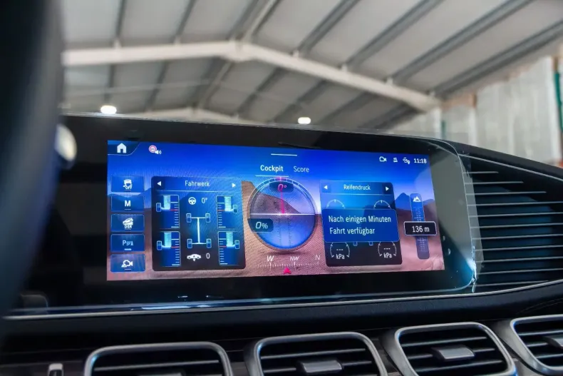 Mercedes-Benz GLS 450 din 2024 cu 9.900 km - oferta MER145571 - foto 13