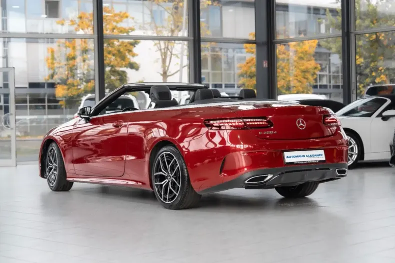 Mercedes-Benz E 220 din 2023 cu 37.461 km - oferta MER145573 - foto 3