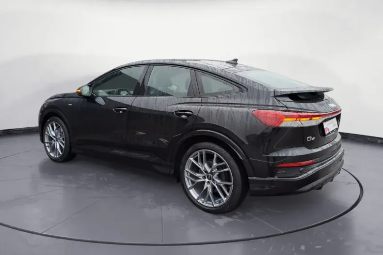 Audi Q4 e-tron din 2023 cu 45.016 km - oferta AUD145575 - foto 4