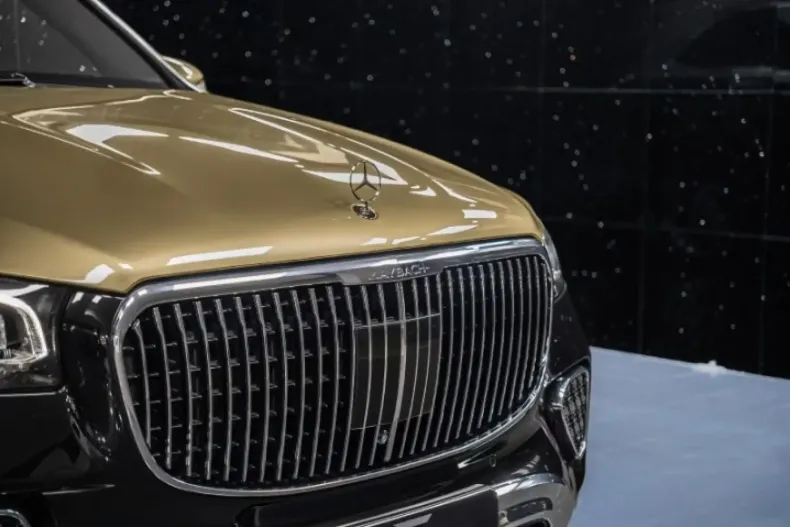 Mercedes-Benz GLS 600 din 2023 cu 2.000 km - oferta MER145577 - foto 2