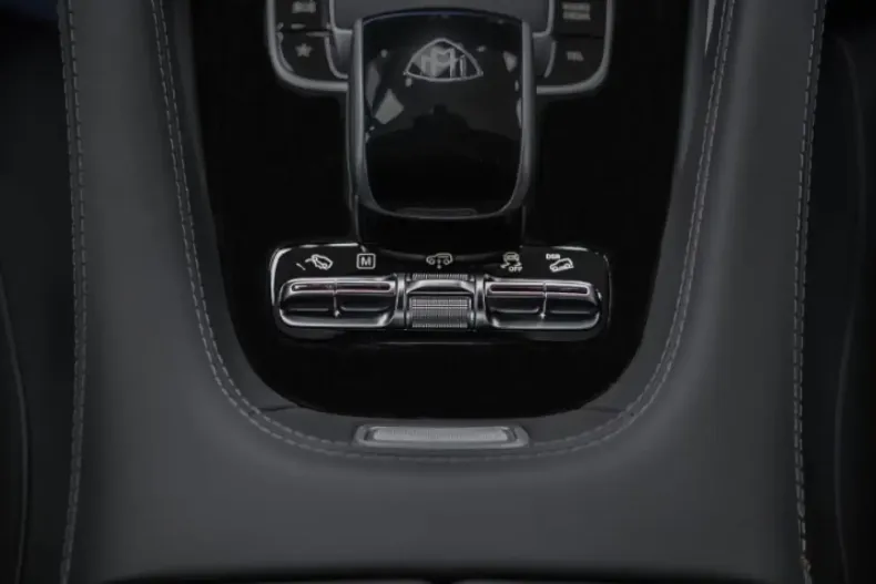 Mercedes-Benz GLS 600 din 2023 cu 2.000 km - oferta MER145577 - foto 23