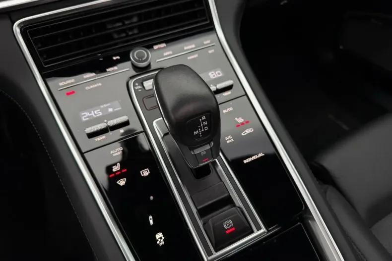 Porsche Panamera din 2023 cu 26.123 km - oferta POR145582 - foto 25