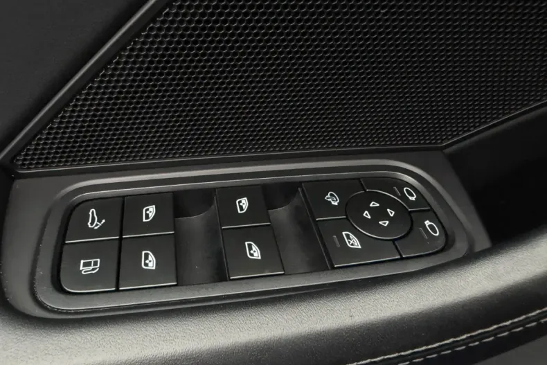 Porsche Panamera din 2023 cu 26.123 km - oferta POR145582 - foto 31