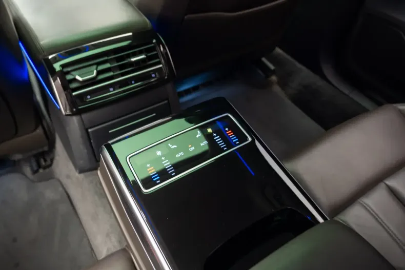 Audi A8 din 2021 cu 107.000 km - oferta AUD145602 - foto 30