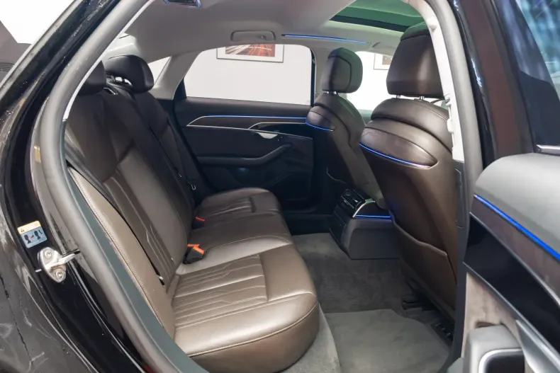 Audi A8 din 2021 cu 107.000 km - oferta AUD145602 - foto 35