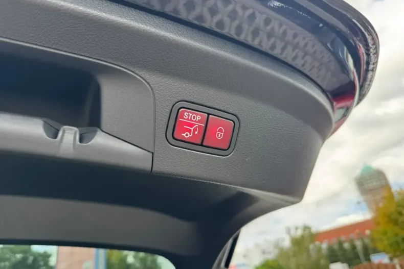 Mercedes-Benz GLE 53 AMG din 2022 cu 56.200 km - oferta MER145616 - foto 8