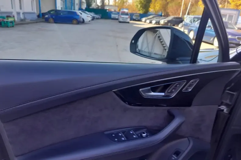 Audi Q7 din 2021 cu 102.000 km - oferta AUD145618 - foto 11