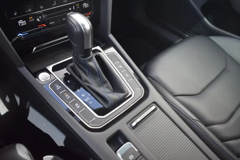 Volkswagen Arteon din 2021 cu 39.671 km - oferta VOL145620 - foto 13