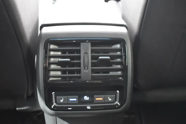 Volkswagen Arteon din 2021 cu 39.671 km - oferta VOL145620 - foto 15