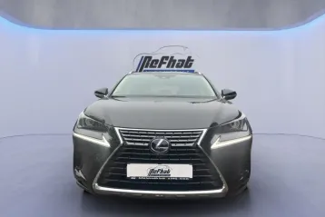 Lexus NX 300 din 2020 - oferta LEX145623