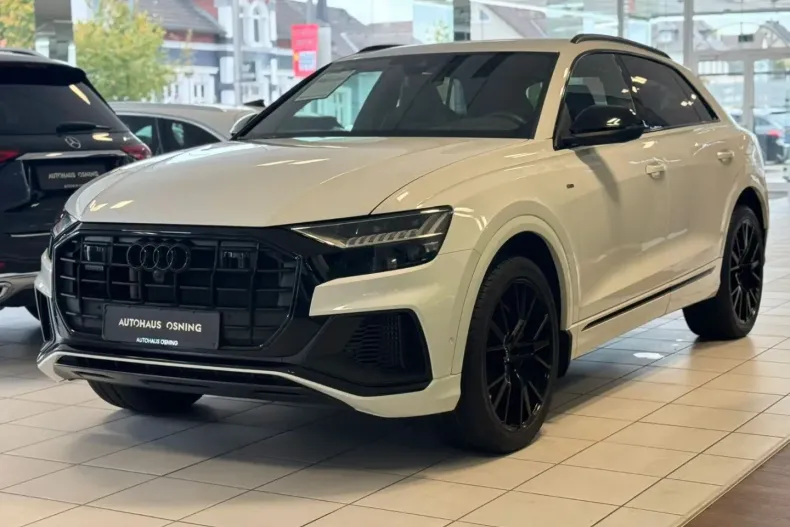 Audi Q8 din 2023 cu 43.900 km - oferta AUD145624 - foto 1