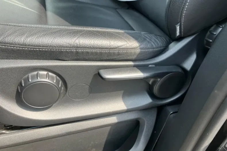 Mercedes-Benz V 300 din 2023 cu 34.270 km - oferta MER145633 - foto 6