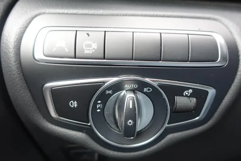 Mercedes-Benz V 300 din 2023 cu 34.983 km - oferta MER145635 - foto 17