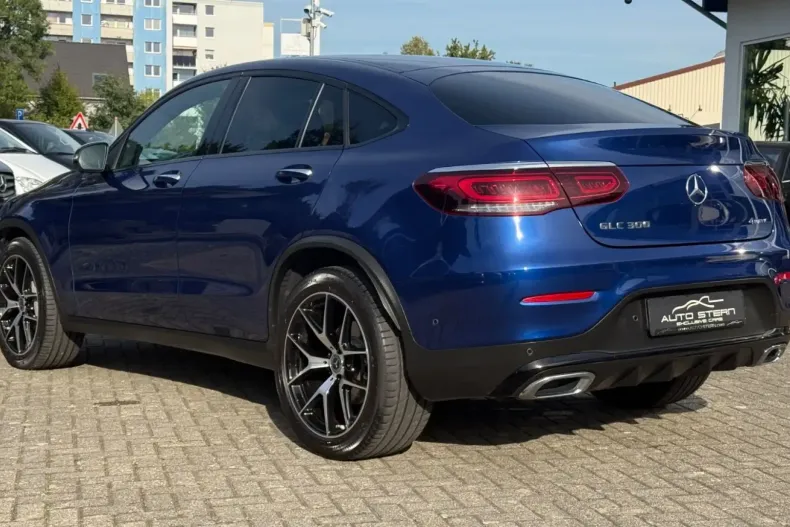 Mercedes-Benz GLC 300 din 2020 cu 78.900 km - oferta MER145642 - foto 3