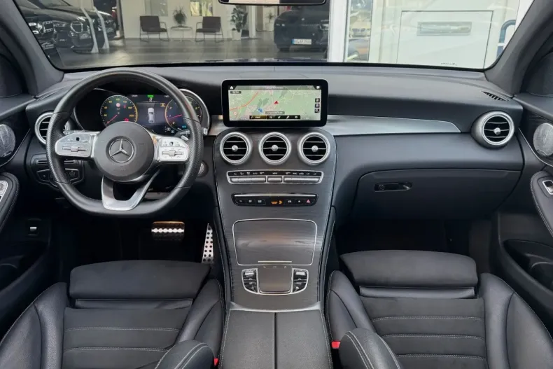 Mercedes-Benz GLC 300 din 2020 cu 78.900 km - oferta MER145642 - foto 13