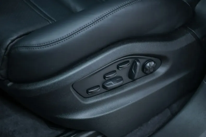 Porsche Cayenne din 2025 cu 29.512 km - oferta POR145665 - foto 16