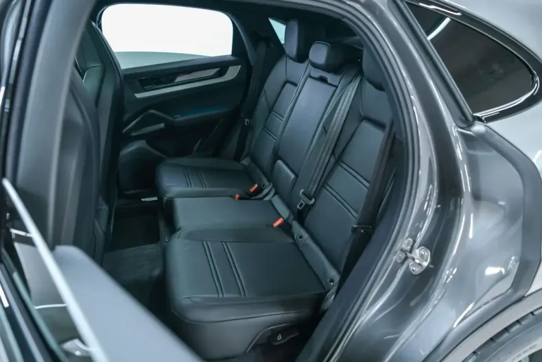 Porsche Cayenne din 2025 cu 29.512 km - oferta POR145665 - foto 22