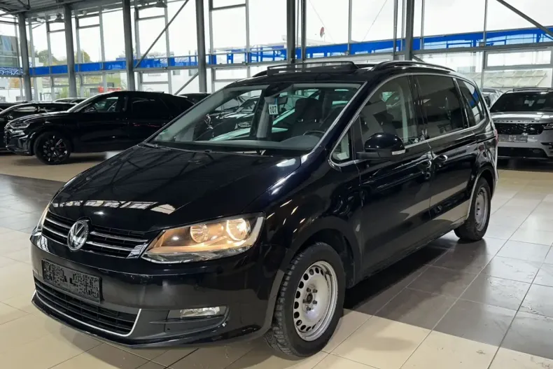 Volkswagen Sharan din 2020 cu 82.097 km - oferta VOL145674 - foto 1